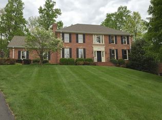 481 Grandview Dr, Troutville, VA 24175