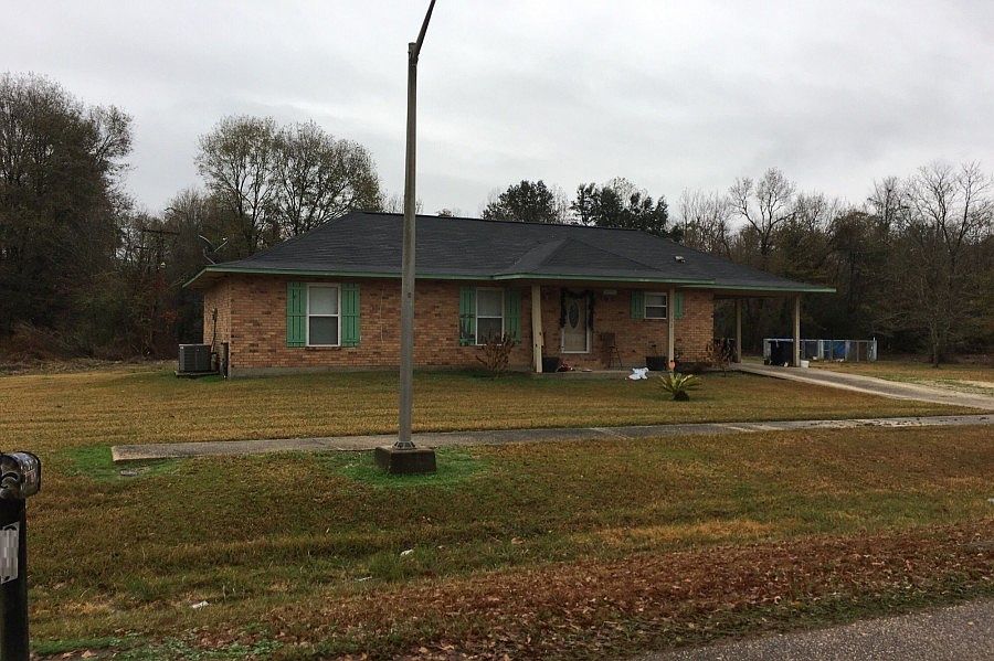 2nd image of 914 Kennon Dr