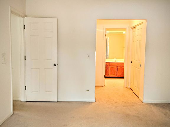 4th image of 1418 James Ct #1418
