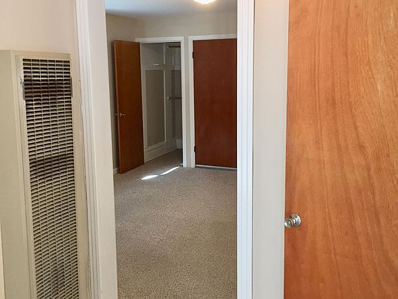 4th image of 45 Hill St #A