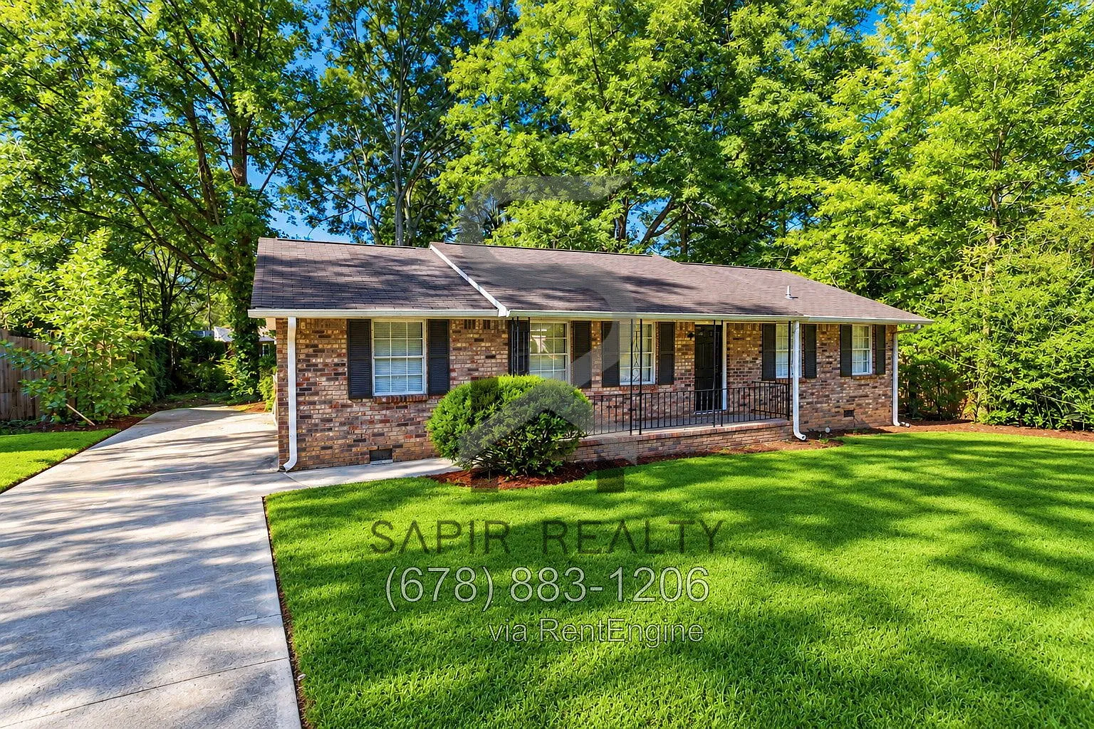 4 bed, 2.0 bath, 1300 sqft, $1,700 — Photo 2