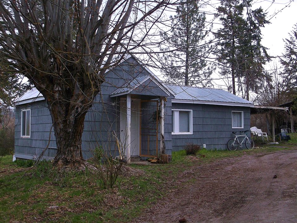 Secluded lot