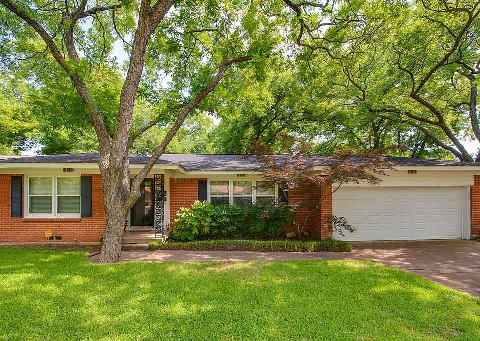 1st image of 1606 Camellia Dr