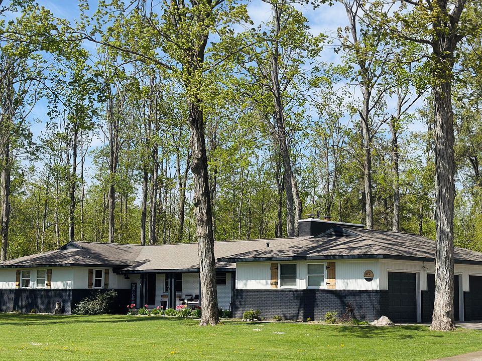 1st image of 2402 Manorwood Dr