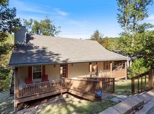 223 Clearwater Ln, Eureka Springs, AR 72631