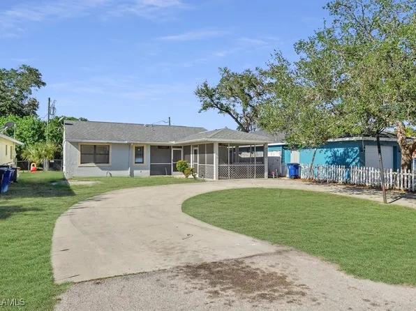 27924 Quinn St, Bonita Springs, FL 34135