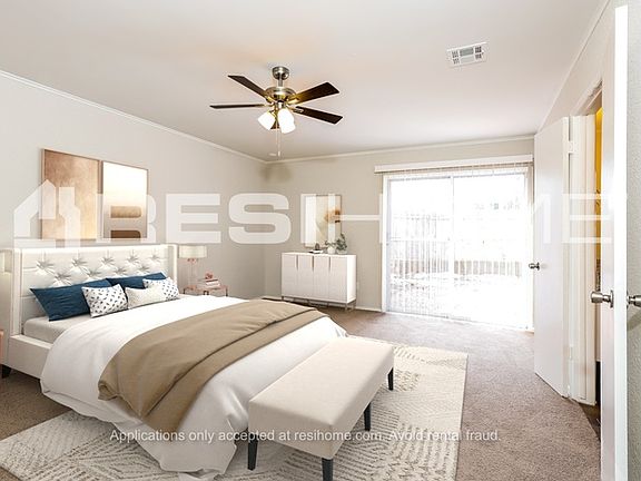 5th image of 2421 NW 113th Pl