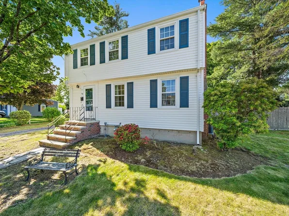 40 Mamie Rd, Weymouth, MA 02190