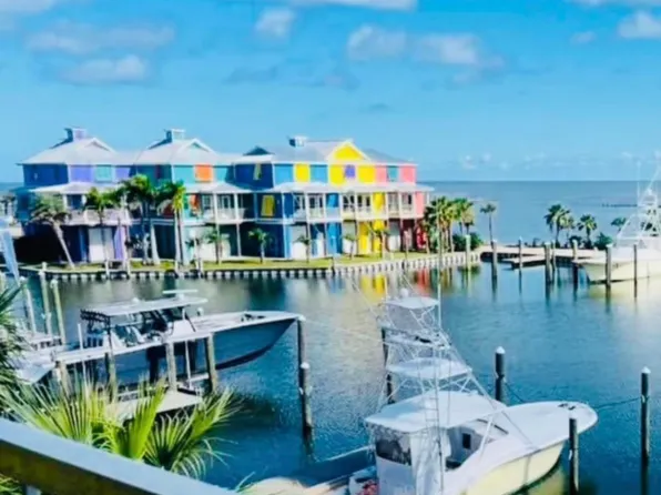 120 Carmen Ln #24, Grand Isle, LA 70358