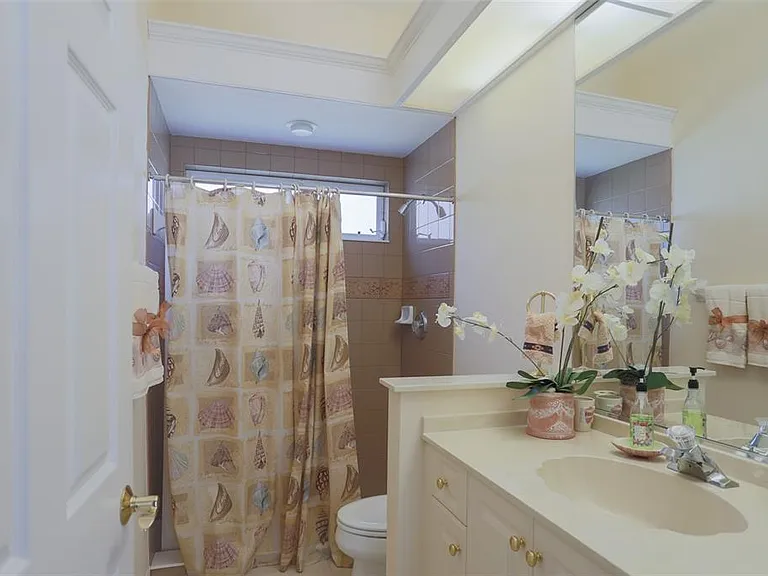 7005 Stanhope Pl — Photo 25