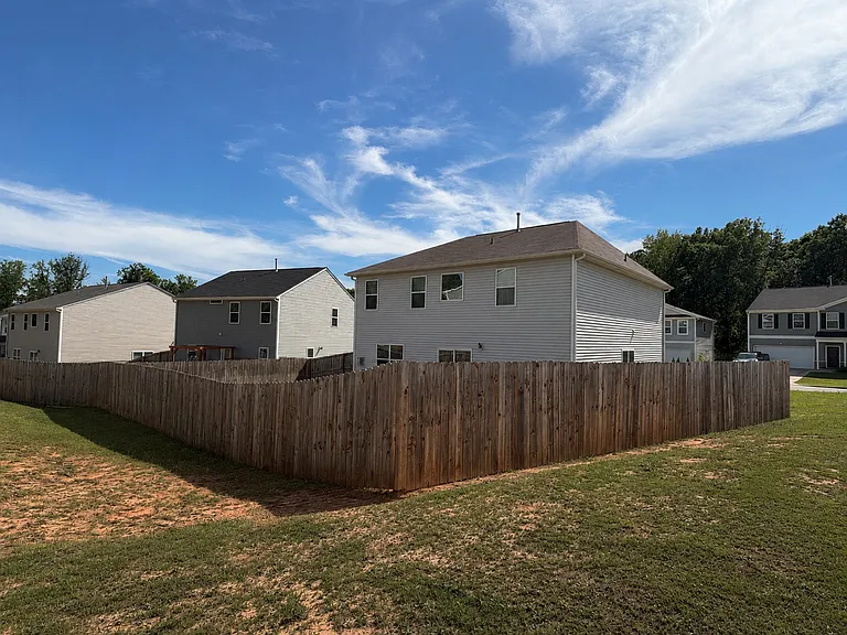 125 Sherrill Place Ln — Photo 24