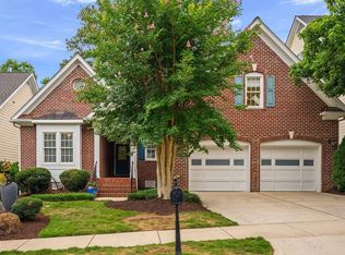 407 Chandler Grant Dr, Cary, NC 27519