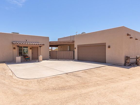 4th image of 38509 N 23rd Dr