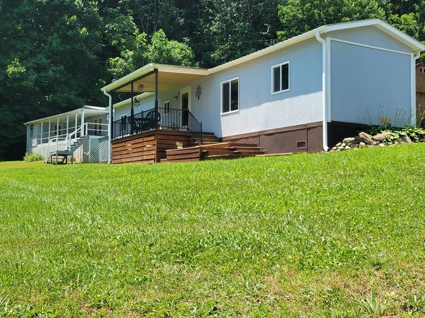 53 Lookout Ln