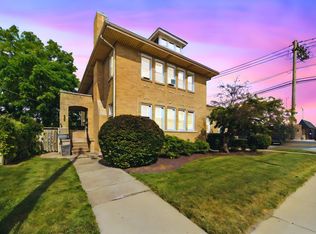 2418 Burr Oak Ave #1E, Blue Island, IL 60406