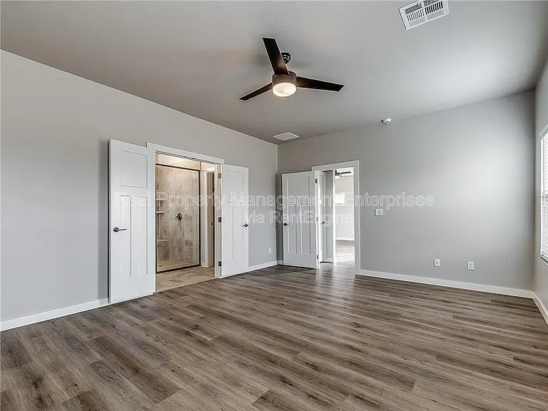 8104 NW 151st Cir — Photo 18