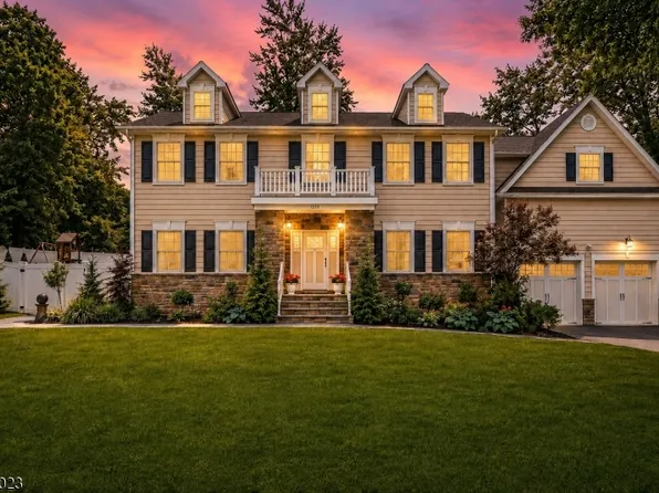 1233 Poplar Ave, Mountainside Boro, NJ 07092