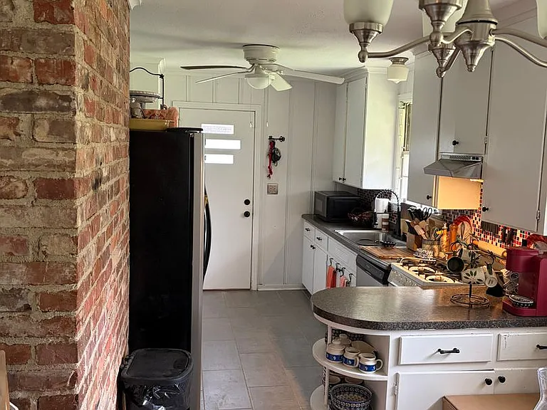 207 S Franklin Dr — Photo 5