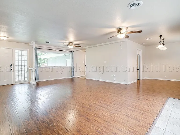 1813 Thomas Pl — Photo 11