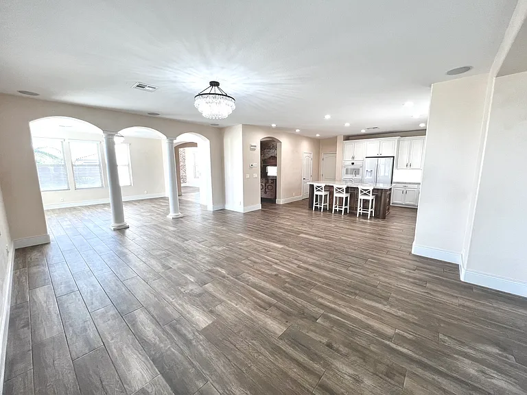 7140 Charter Crest St — Photo 27