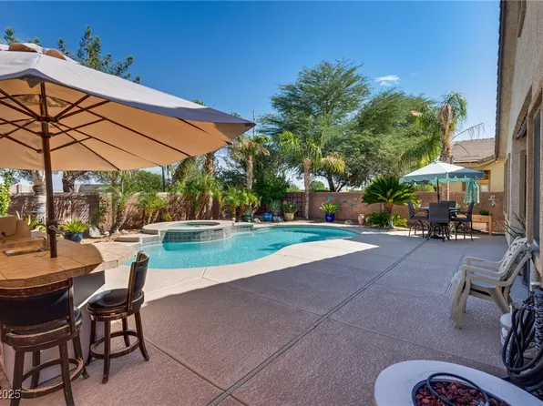 8048 Slate Falls St, North Las Vegas, NV 89085
