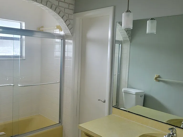 370 Tonka Dr — Photo 11