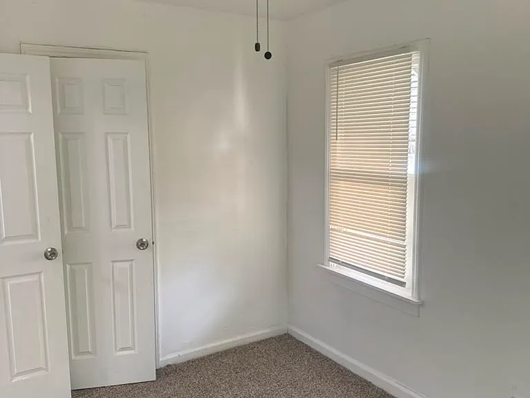 20632 Tireman St — Photo 16