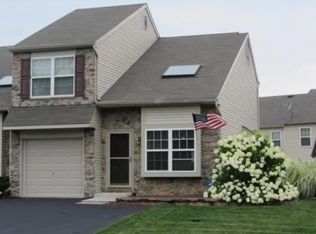 5513 Tanglewood Ln, Allentown, PA 18106