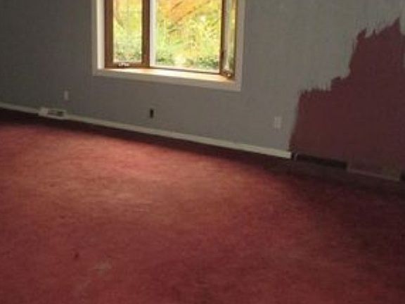 4th image of 200 N Pear St