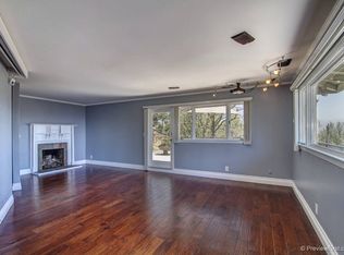 1130 Park Hill Ln, Escondido, CA 92025