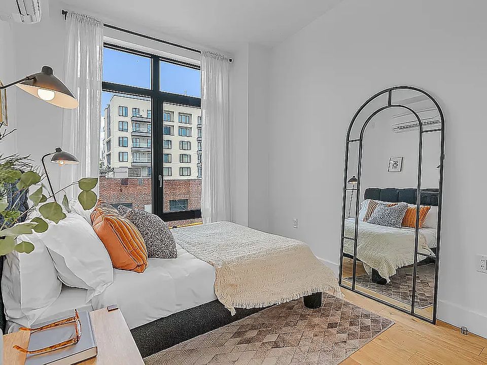 1st image of 38-27 32nd St #909