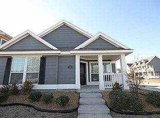 1521 Carnegie Dr, Aubrey, TX 76227