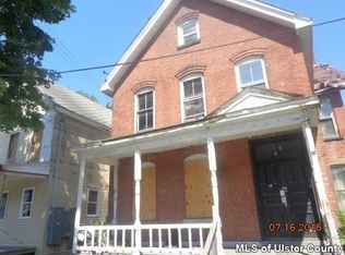 59 Henry St, Kingston, NY 12401