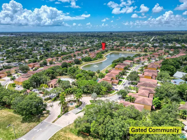 805 Quartz Terrace, West Palm Beach, FL 33413