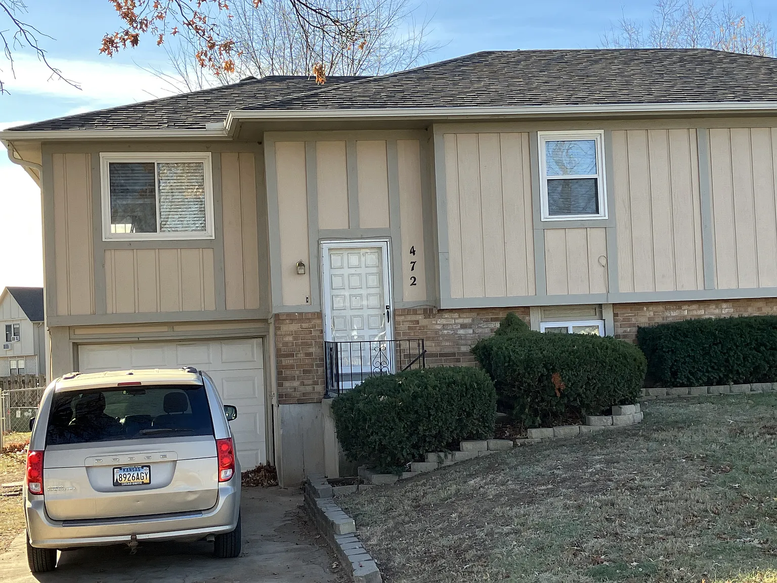 2 bed, 1.5 bath, 1200 sqft, $1,425 — Photo 2