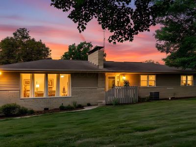 855 E Village Dr, Newark, OH, 43055