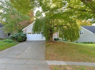 5625 Eaglesridge Ln, Cincinnati, OH 45230