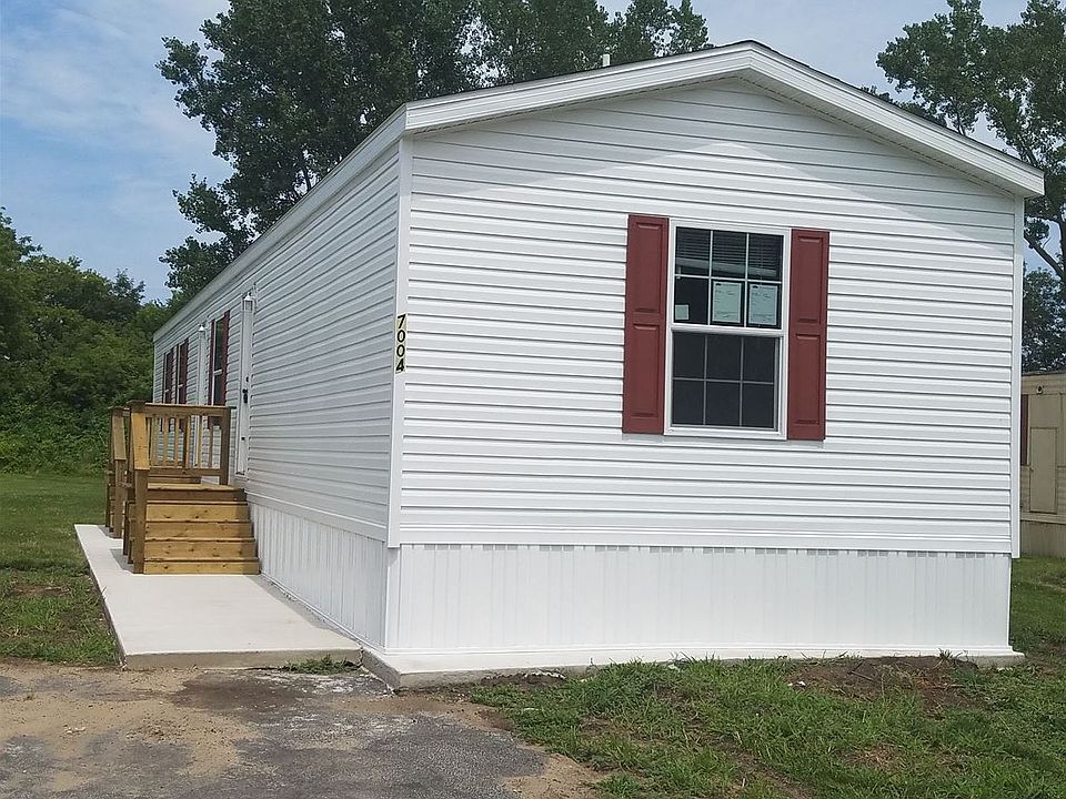1st image of 903 S Knox Pl