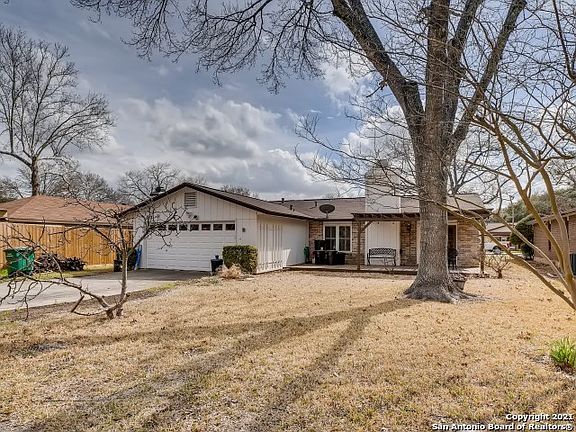 4th image of 13718 Castle Grove Dr