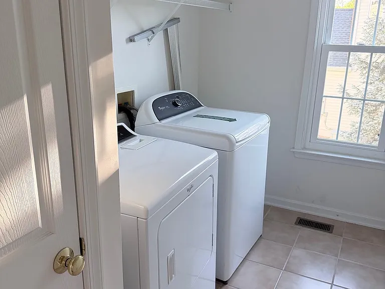 5970 Spout Spring Ct — Photo 30