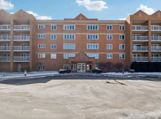 7450 N Waukegan Rd APT 505, Niles, IL 60714