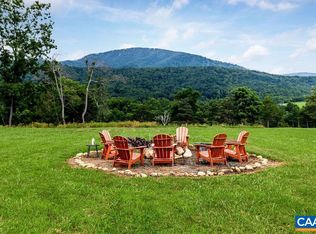 954 Beech Grove Rd, Roseland, VA 22967