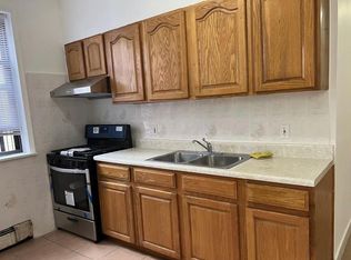 33 Avenue U APT 2, Brooklyn, NY 11223