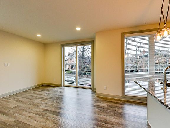 2nd image of 40 W 3rd Ave APT 206
