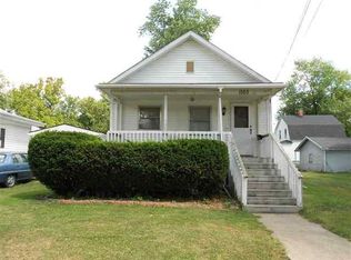 1103 N Oak St, Bloomington, IL 61701