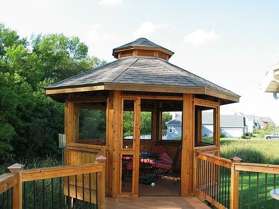 Screened gazebo from deck