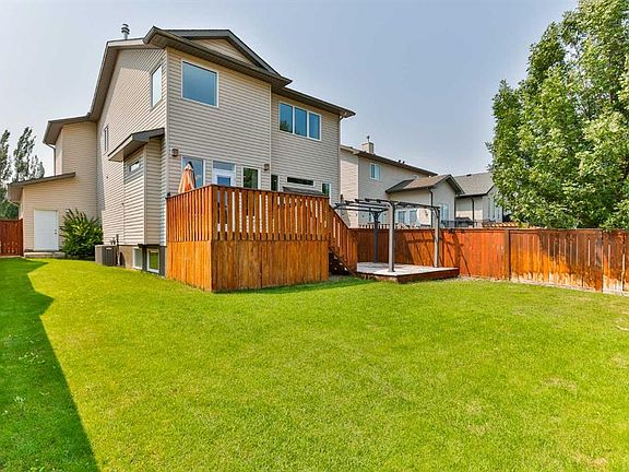 3rd image of 164 SW Rivermill Lndg W