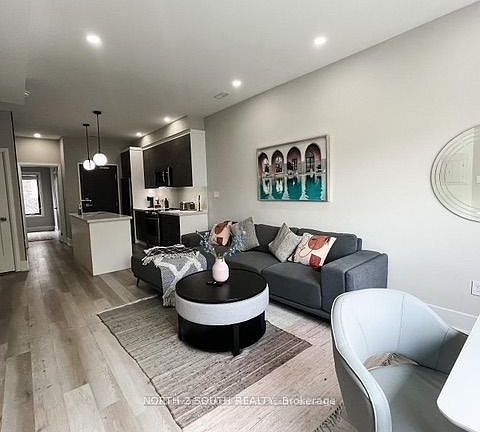 5th image of 271 Ontario St #2