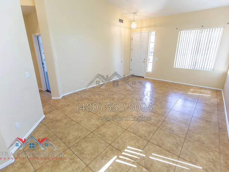 1578 E Megan St — Photo 8
