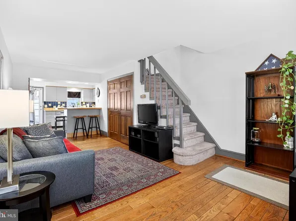 133 Morris St, Philadelphia, PA 19148